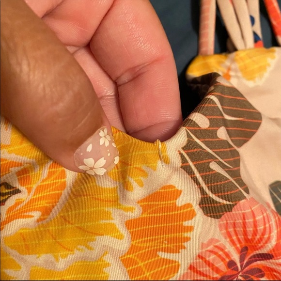 Acacia - Picture 2 of 3